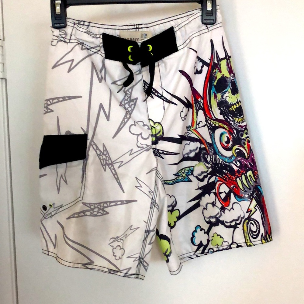 Old Navy Boys M (size 8) swim trunks lightweight